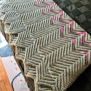 Handmade Chevron Crochet Throw with Pink Accents